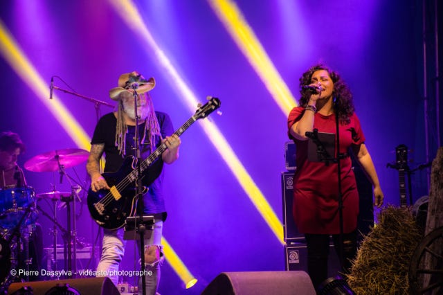 photo, photographie, artiste, spectacle,artistphtoto.ca, vidéo, scène, Karo Laurendeau, chanteur