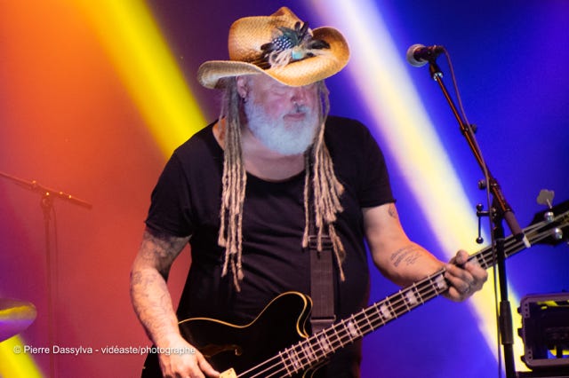 photo, photographie, artiste, spectacle,artistphtoto.ca, vidéo, scène, Karo Laurendeau, chanteur