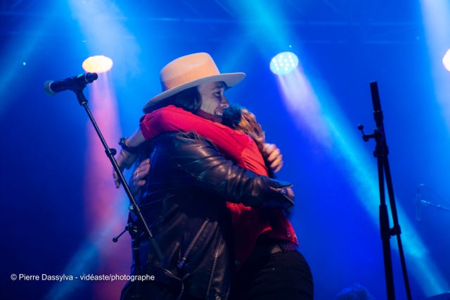 photo, photographie, artiste, spectacle,artistphtoto.ca, vidéo, scène, Karo Laurendeau, chanteur