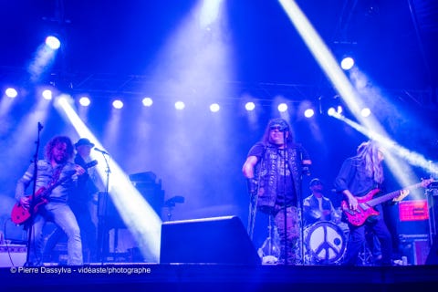 photo, photographie, artiste, spectacle,artistphtoto.ca, vidéo, scène, Martin Deschamps, chanteur, groupe, musiciens, piano