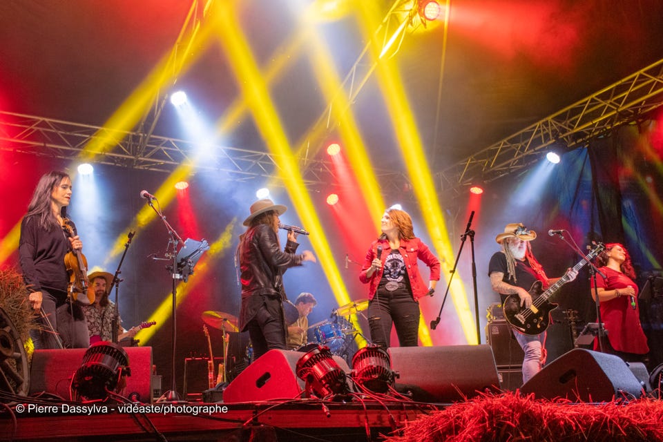 photo, photographie, artiste, spectacle,artistphtoto.ca, vidéo, scène, Karo Laurendeau, chanteur