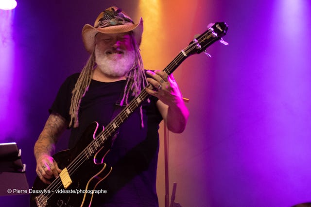 photo, photographie, artiste, spectacle,artistphtoto.ca, vidéo, scène, Karo Laurendeau, chanteur